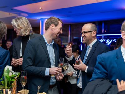 2025 12 03 Worldlng 1103