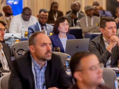 2025 12 02 Worldlng 44 Cropped