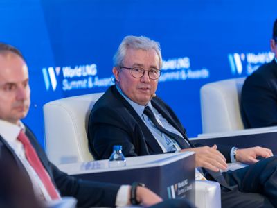 2025 12 04 Worldlng 885