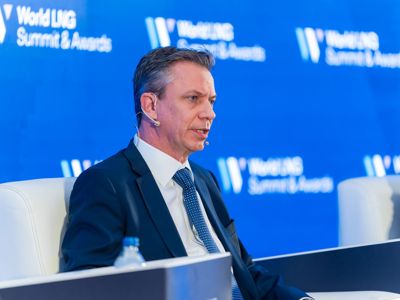 2025 12 04 Worldlng 376