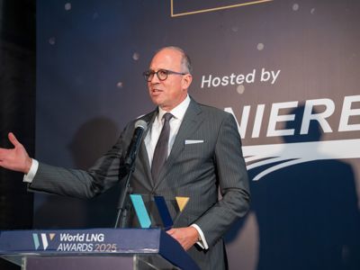 2025 12 03 Worldlng 1474