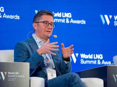 2025 12 03 Worldlng 331