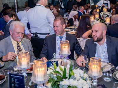 2025 12 03 Worldlng 1334