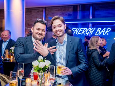 2025 12 03 Worldlng 1208