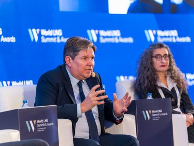 2025 12 03 Worldlng 927