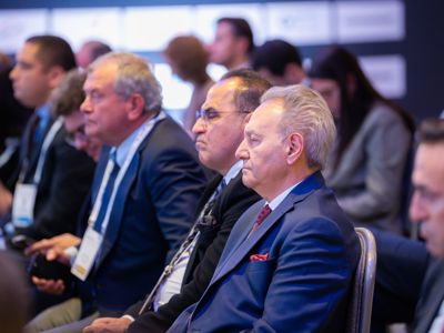 WORLD LNG WEB READY DAY 1 928