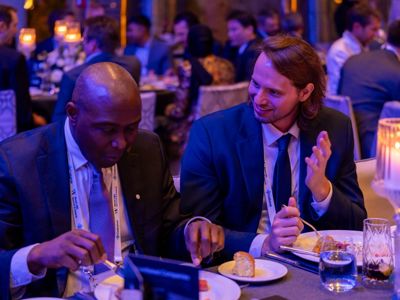 2025 12 03 Worldlng 1325