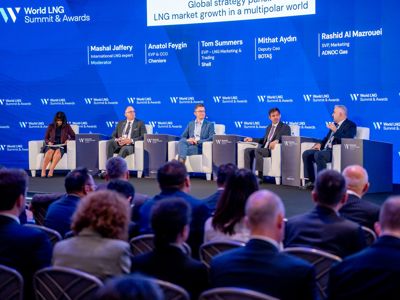 2025 12 03 Worldlng 370