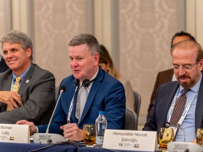 2025 12 03 Worldlng 831