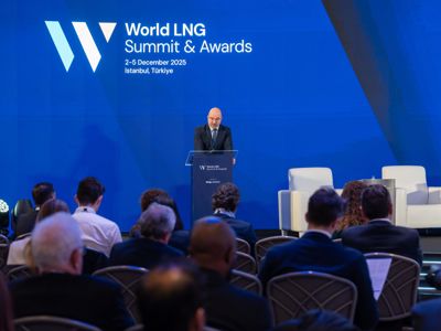 2025 12 04 Worldlng 90