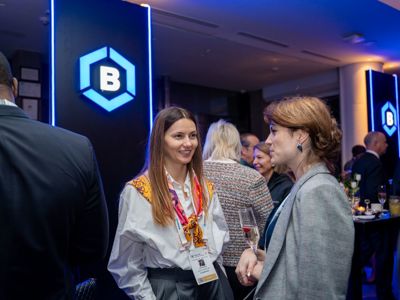 2025 12 03 Worldlng 1137