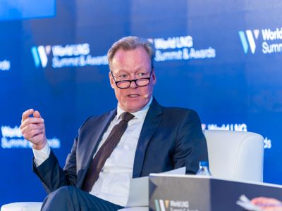 2025 12 04 Worldlng 822