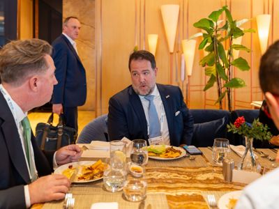 2025 12 03 Worldlng 633