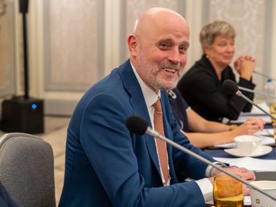 2025 12 04 Worldlng 1169