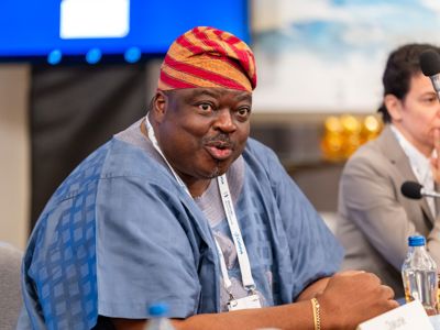 2025 12 04 Worldlng 333