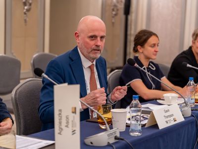 2025 12 04 Worldlng 1159