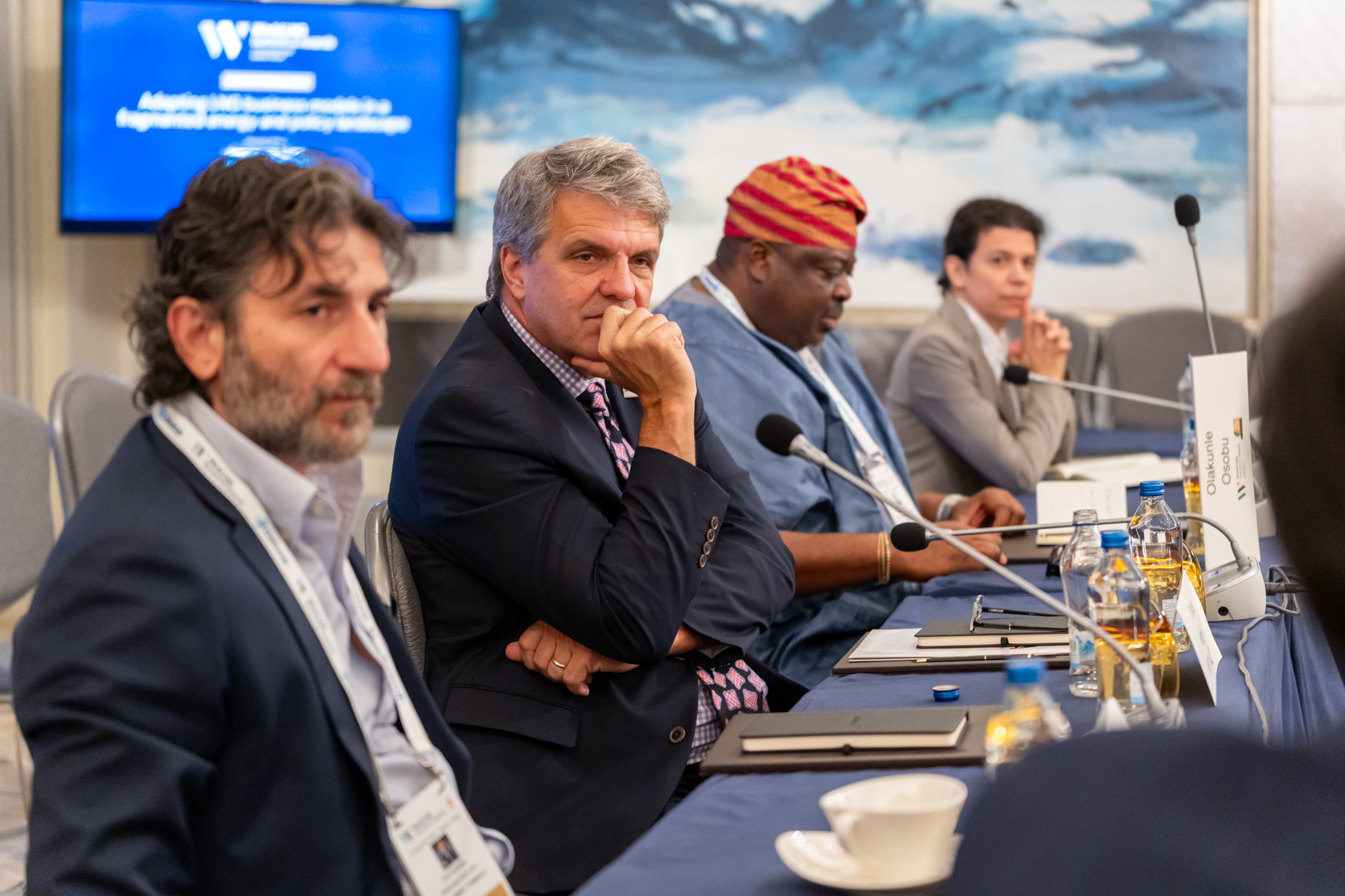 2025 12 04 Worldlng 316 (1)