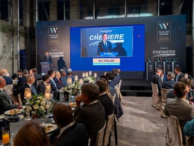 2025 12 03 Worldlng 1295