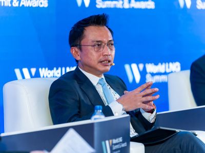 2025 12 04 Worldlng 452