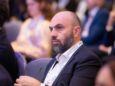 WORLD LNG WEB READY DAY 1 932