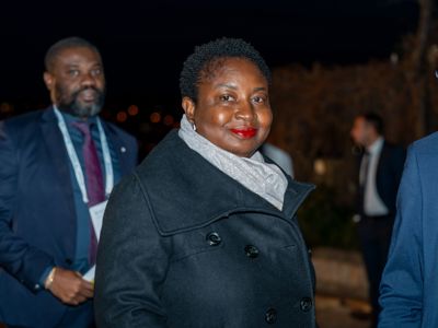 2025 12 03 Worldlng 1051