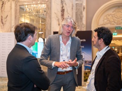 2025 12 04 Worldlng 428