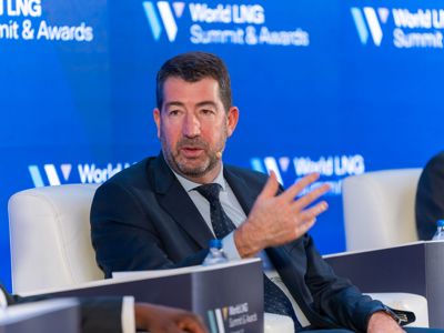 2025 12 03 Worldlng 942