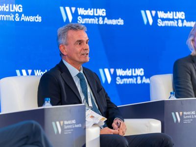 2025 12 03 Worldlng 735