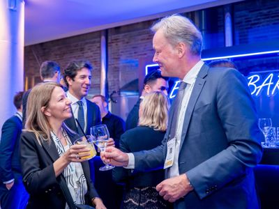 2025 12 03 Worldlng 1212