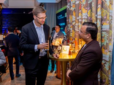 2025 12 02 Worldlng 115