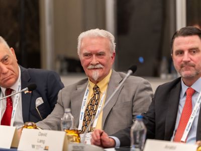 2025 12 03 Worldlng 813