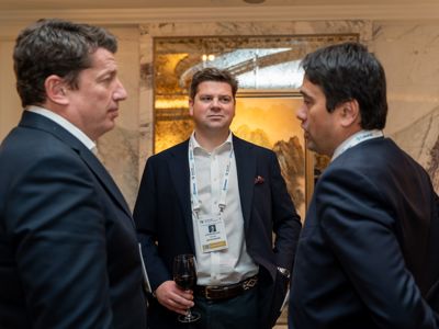 2025 12 04 Worldlng 1186